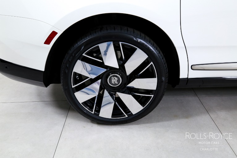 New-2027-Rolls-Royce-Cullinan
