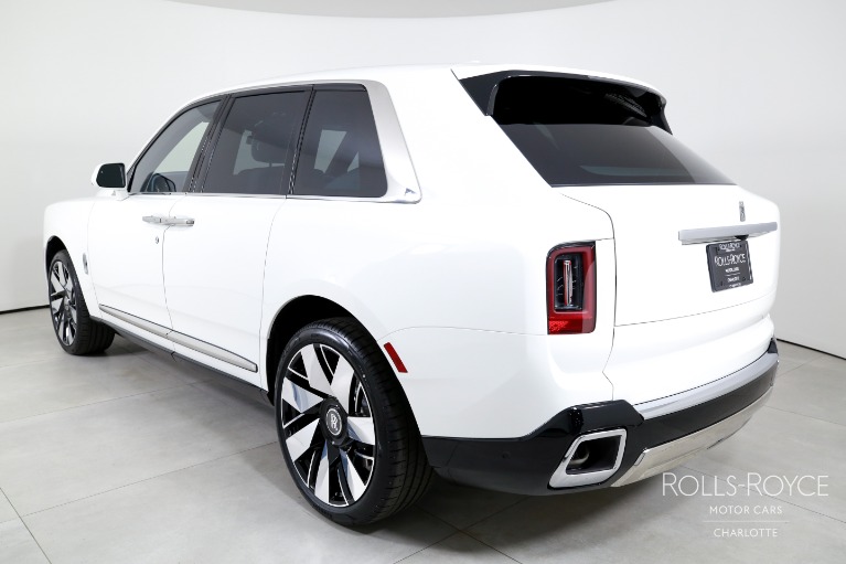 New-2027-Rolls-Royce-Cullinan