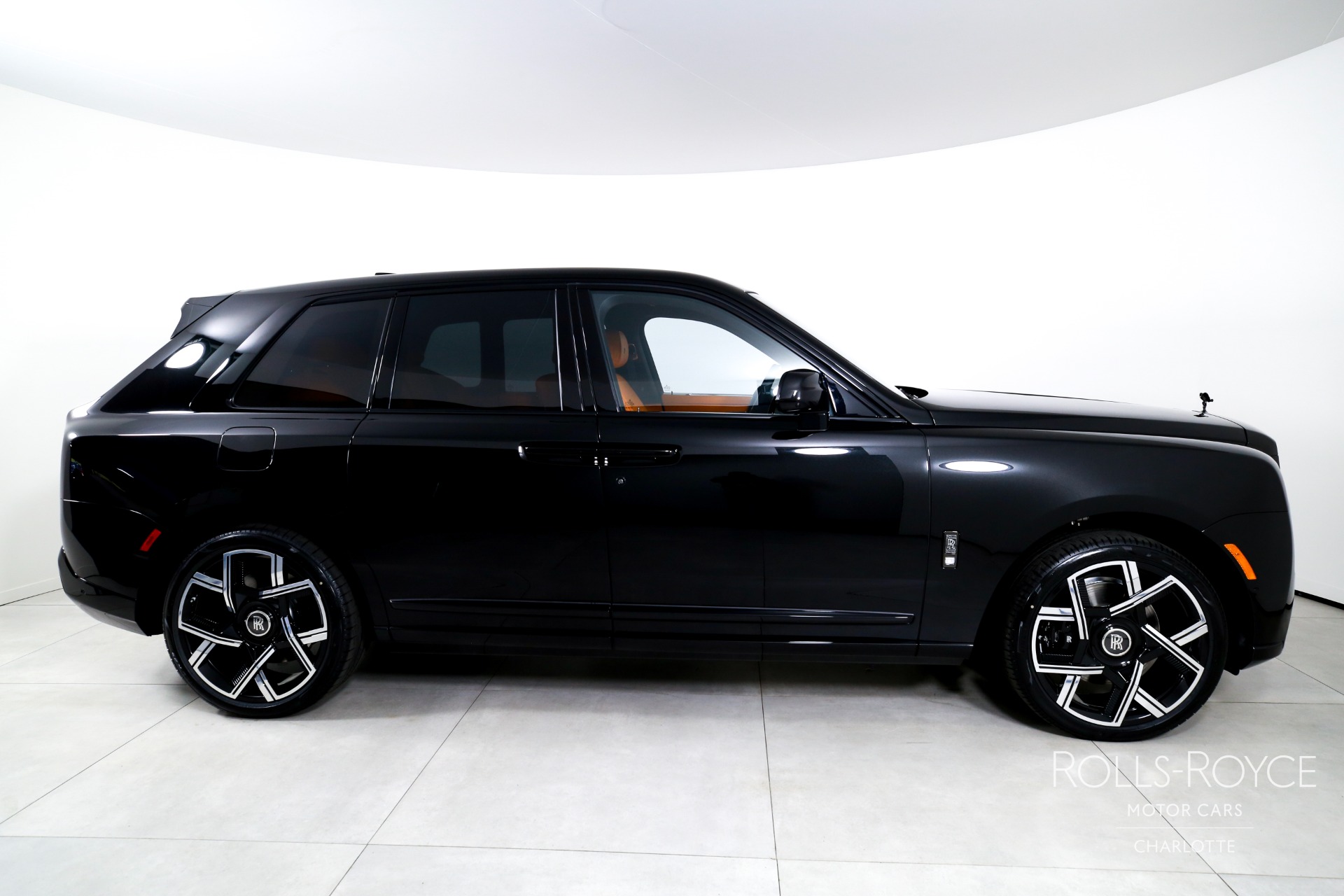 New 2027 Rolls-Royce Black Badge Cullinan  | Charlotte, NC
