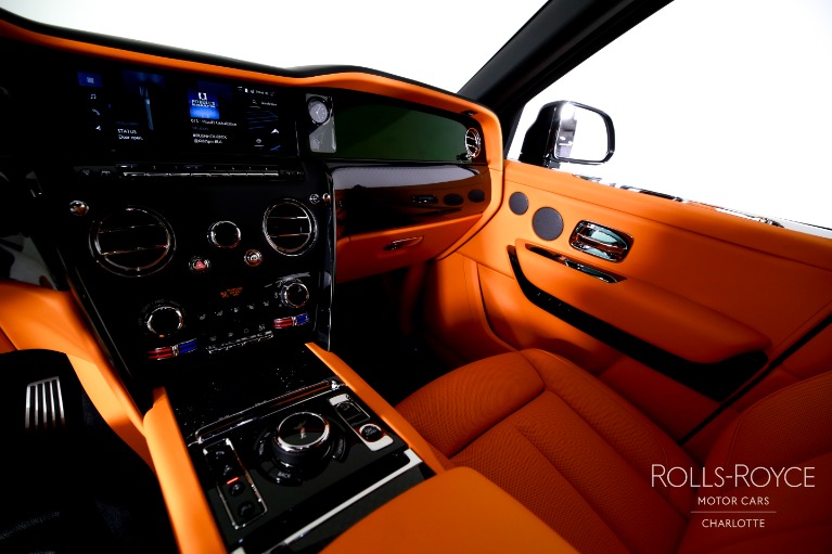 New-2027-Rolls-Royce-Black-Badge-Cullinan