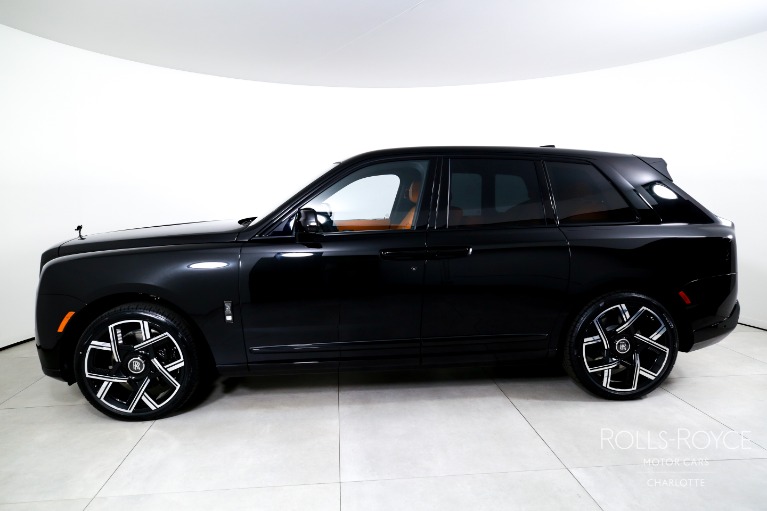 New-2027-Rolls-Royce-Black-Badge-Cullinan