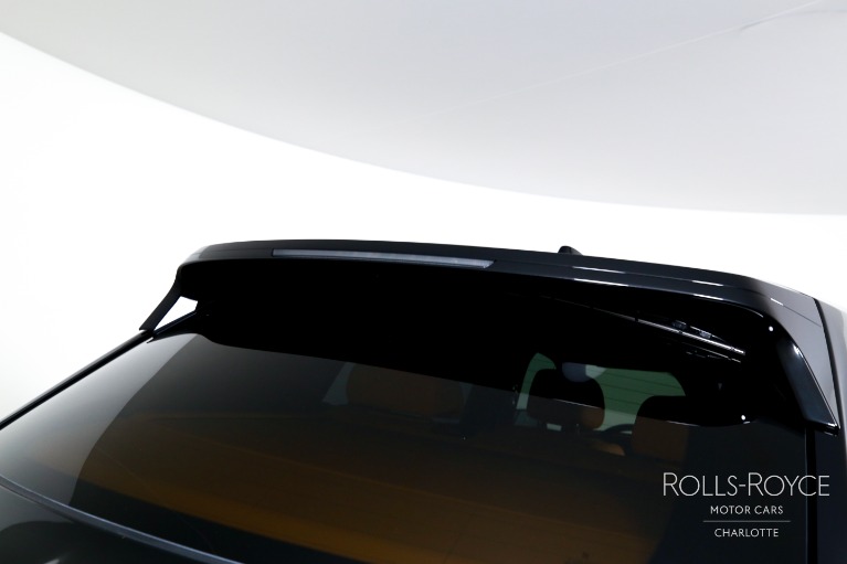 New-2027-Rolls-Royce-Black-Badge-Cullinan