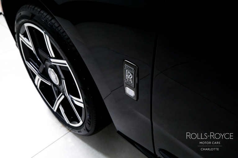 New-2027-Rolls-Royce-Black-Badge-Cullinan