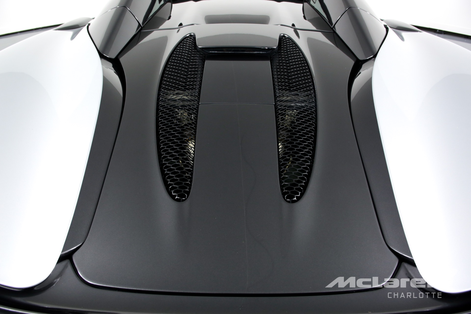 Used 2019 McLaren 570S SPIDER | Charlotte, NC