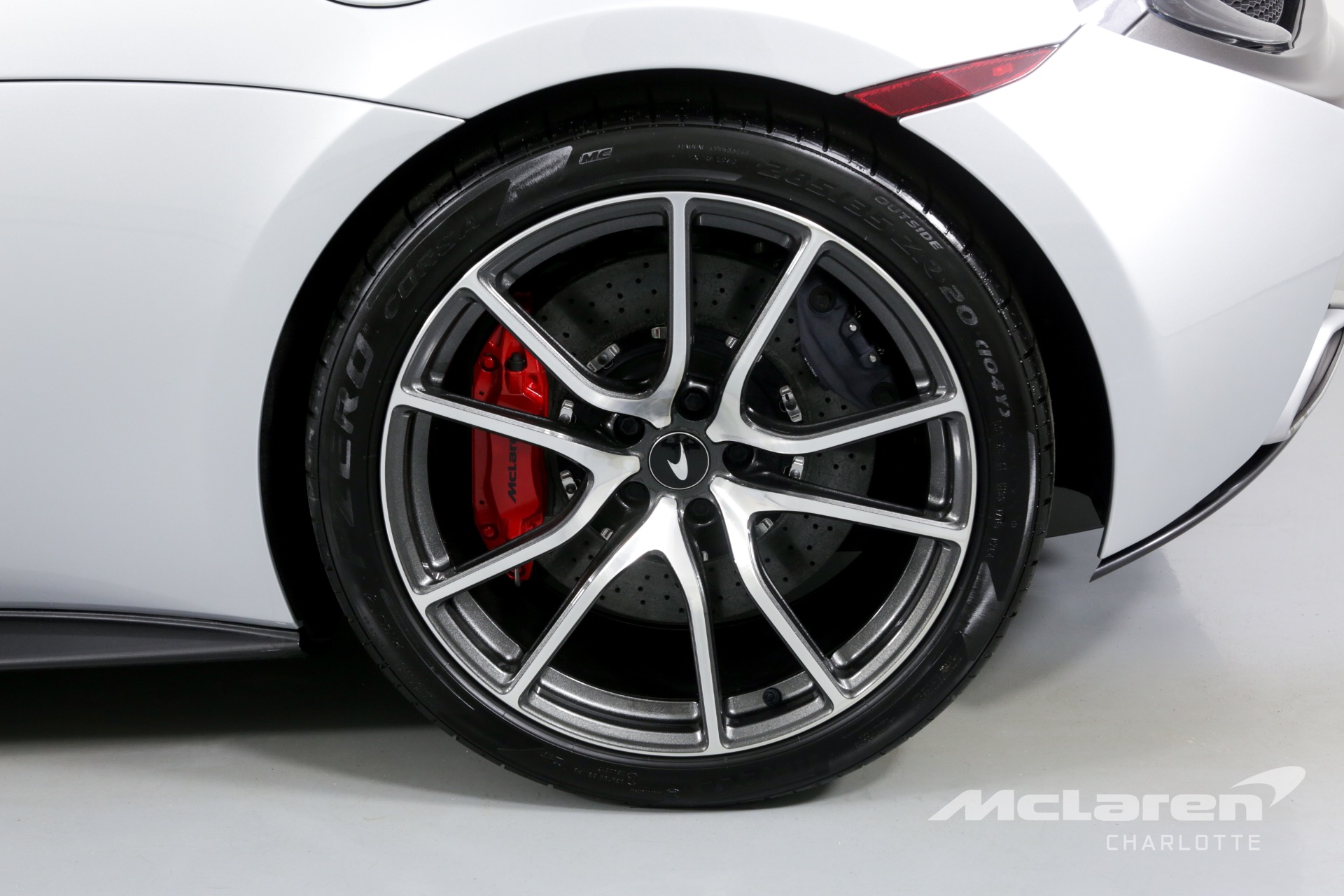 Used 2019 McLaren 570S SPIDER | Charlotte, NC