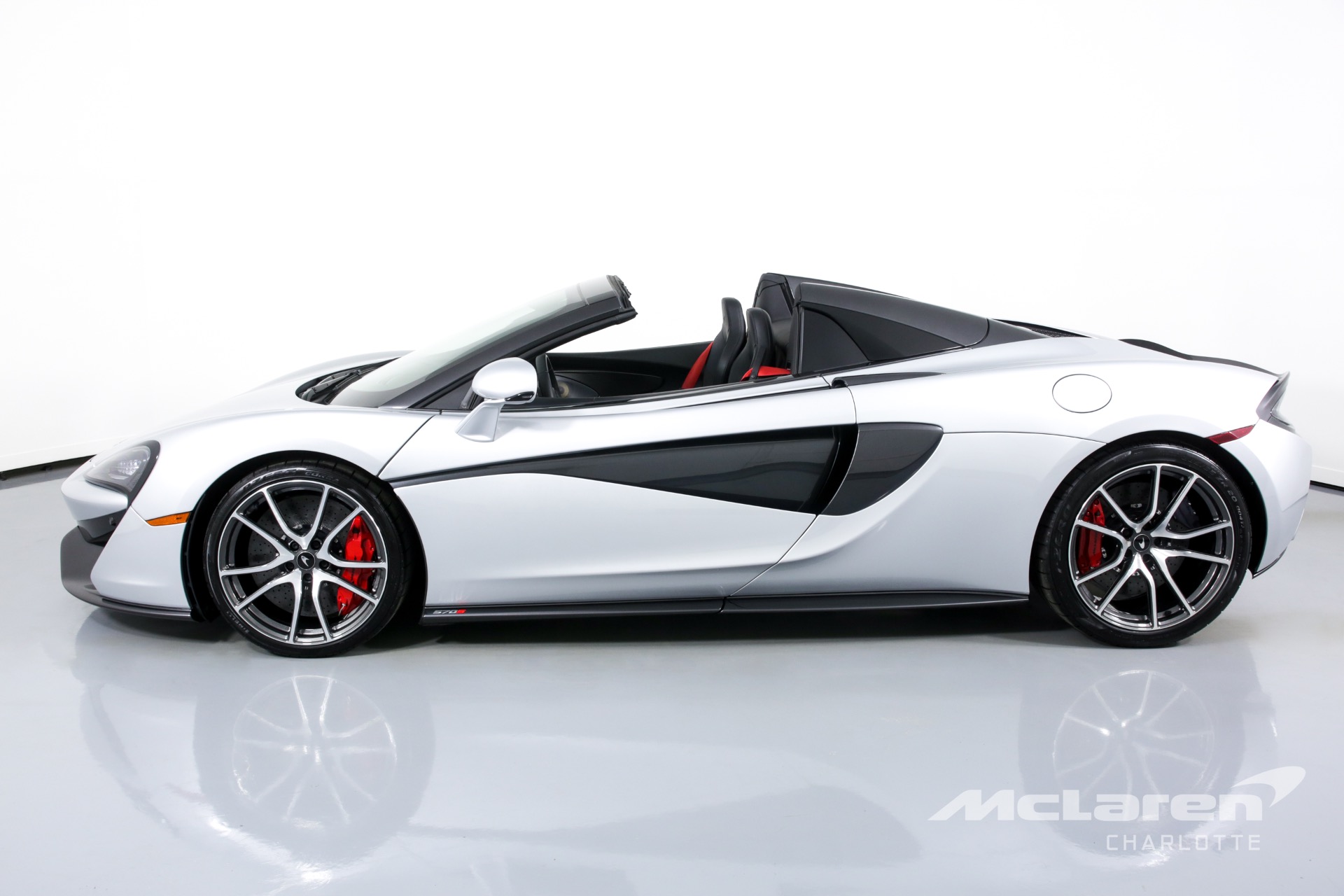 Used 2019 McLaren 570S SPIDER | Charlotte, NC