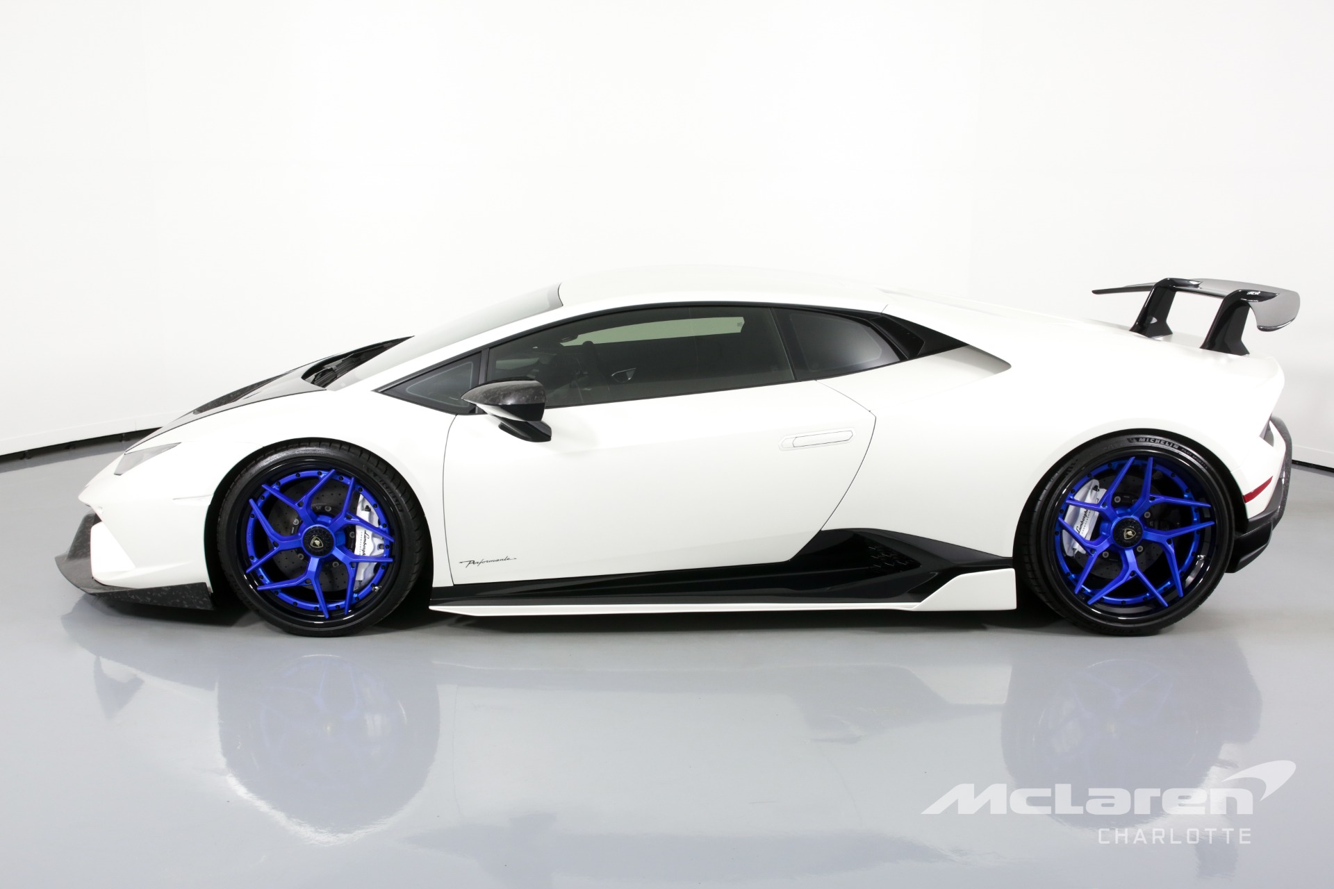 Used 2018 Lamborghini Huracan LP 640-4 Performante | Charlotte, NC