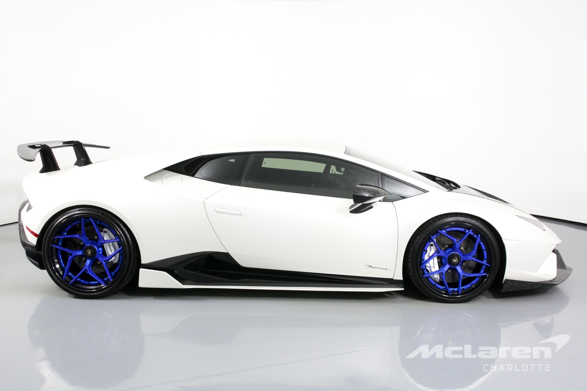 Used 2018 Lamborghini Huracan LP 640-4 Performante | Charlotte, NC
