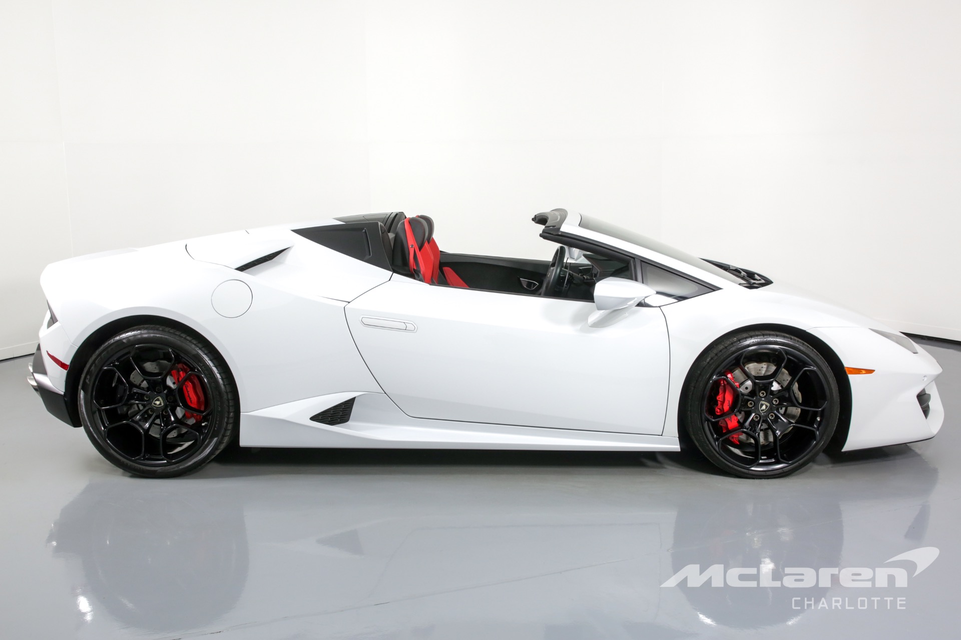 Used 2017 Lamborghini Huracan LP 580-2 Spyder | Charlotte, NC