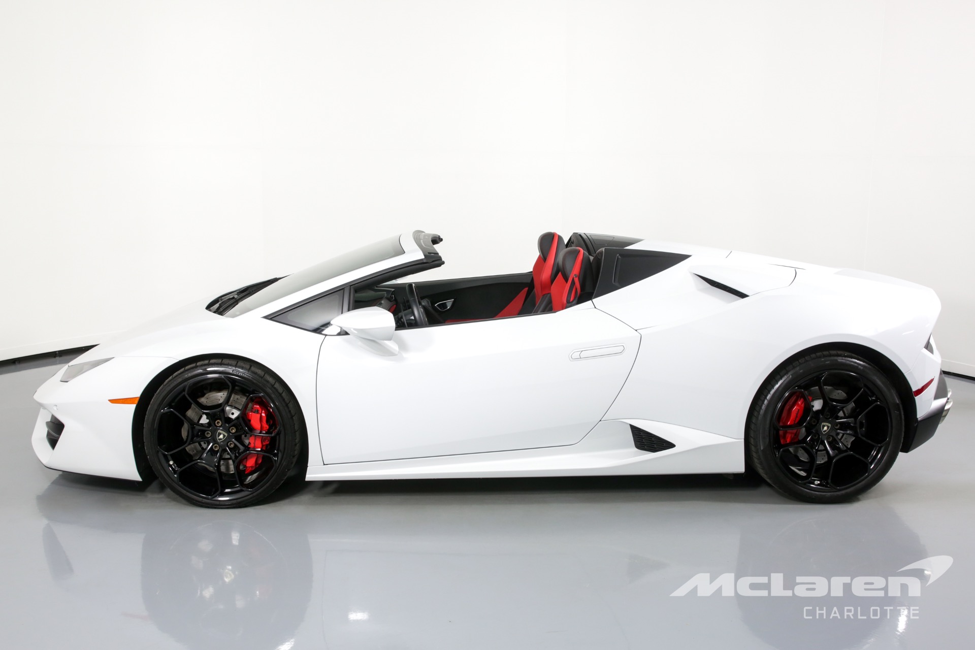 Used 2017 Lamborghini Huracan LP 580-2 Spyder | Charlotte, NC