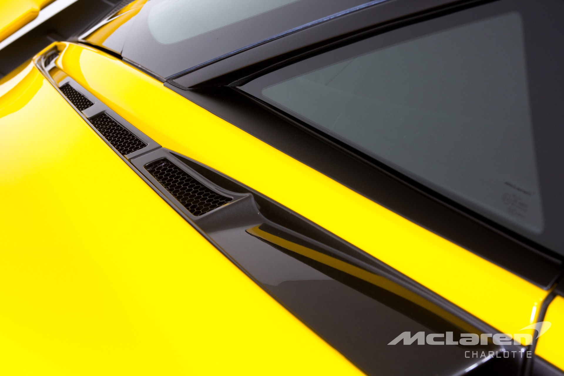 Used 2019 McLaren 720S Performance | Charlotte, NC