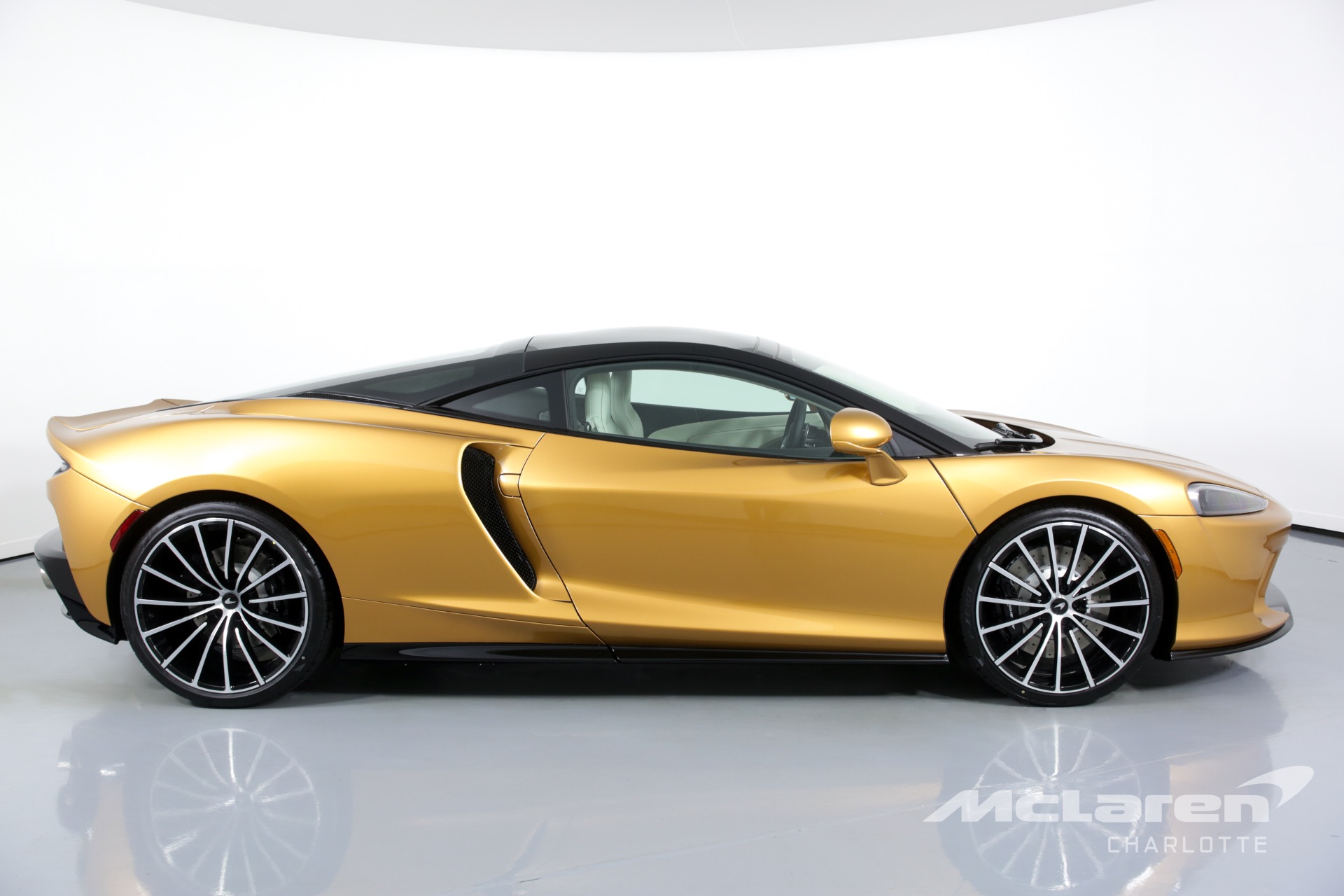 Used 2020 MCLAREN GT | Charlotte, NC