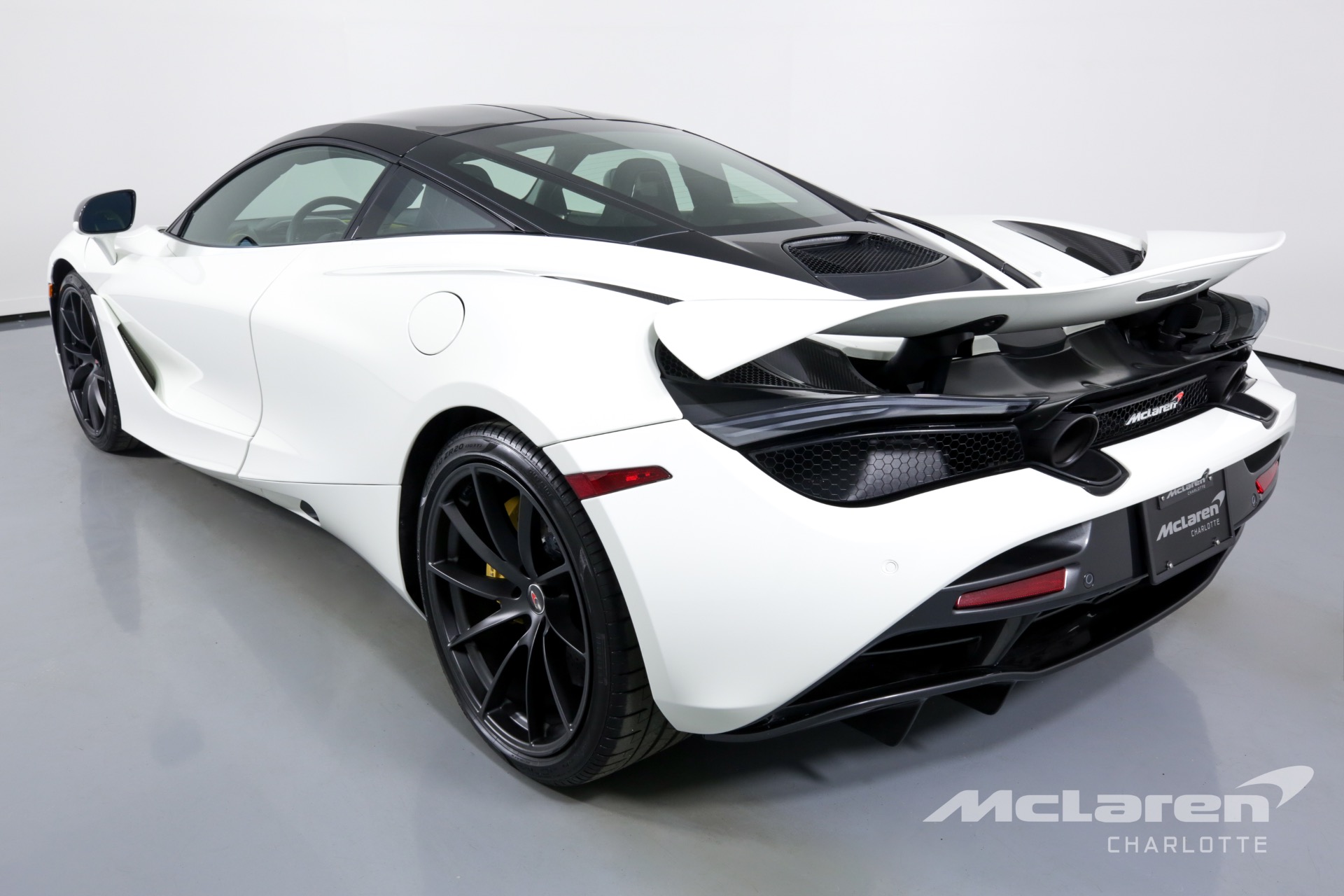 Used 2018 McLaren 720S Performance | Charlotte, NC
