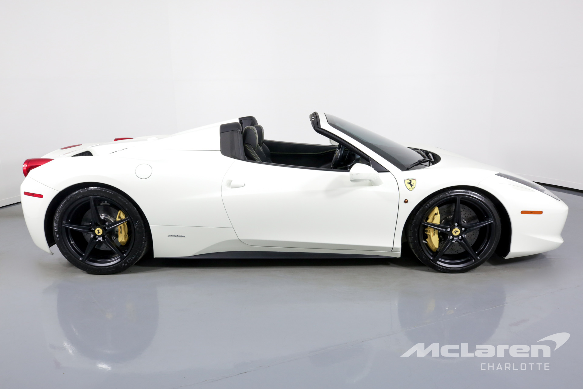 used ferrari 458 spider