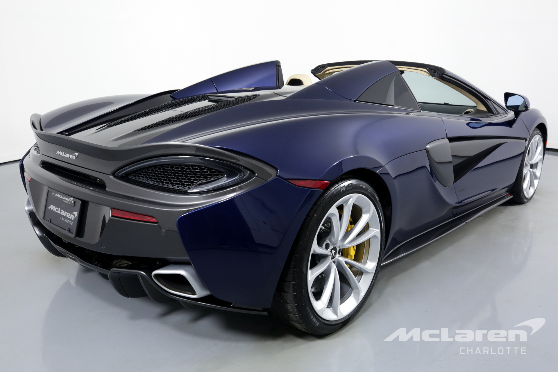 Used 2019 McLaren 570S Spider | Charlotte, NC