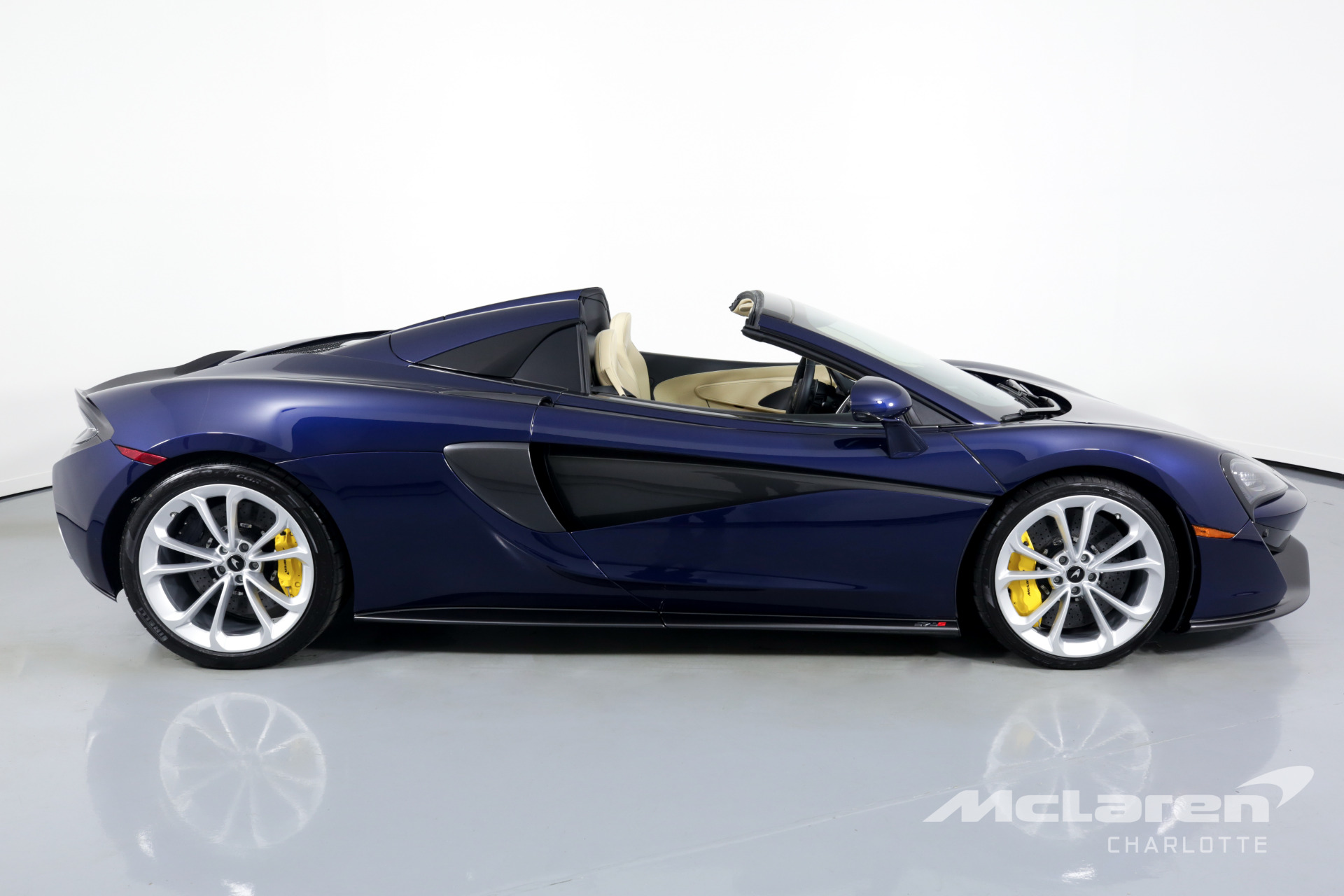 Used 2019 McLaren 570S Spider | Charlotte, NC