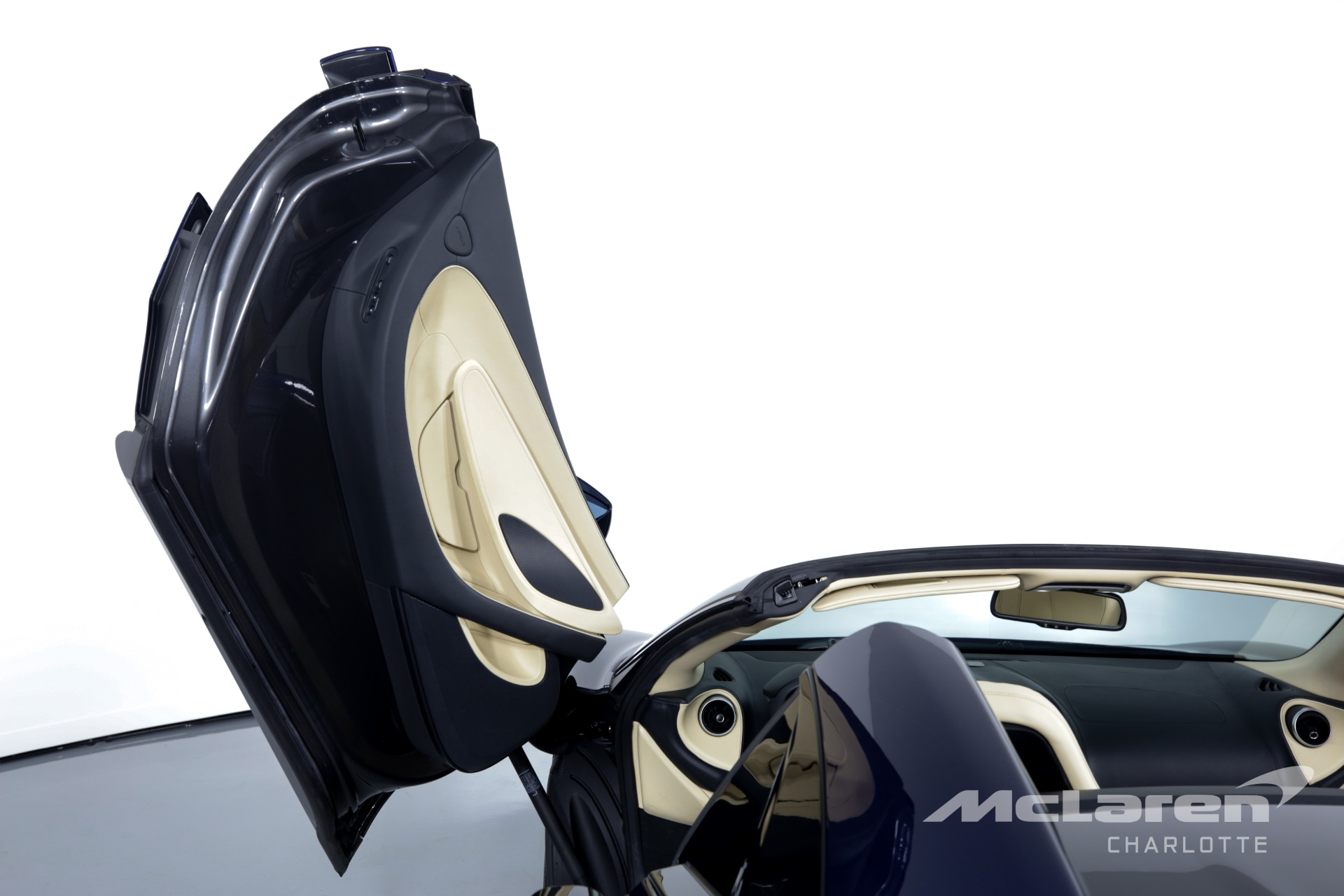 Used 2019 McLaren 570S Spider | Charlotte, NC