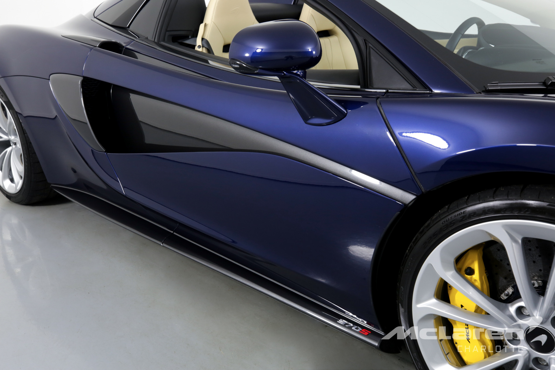 Used 2019 McLaren 570S Spider | Charlotte, NC
