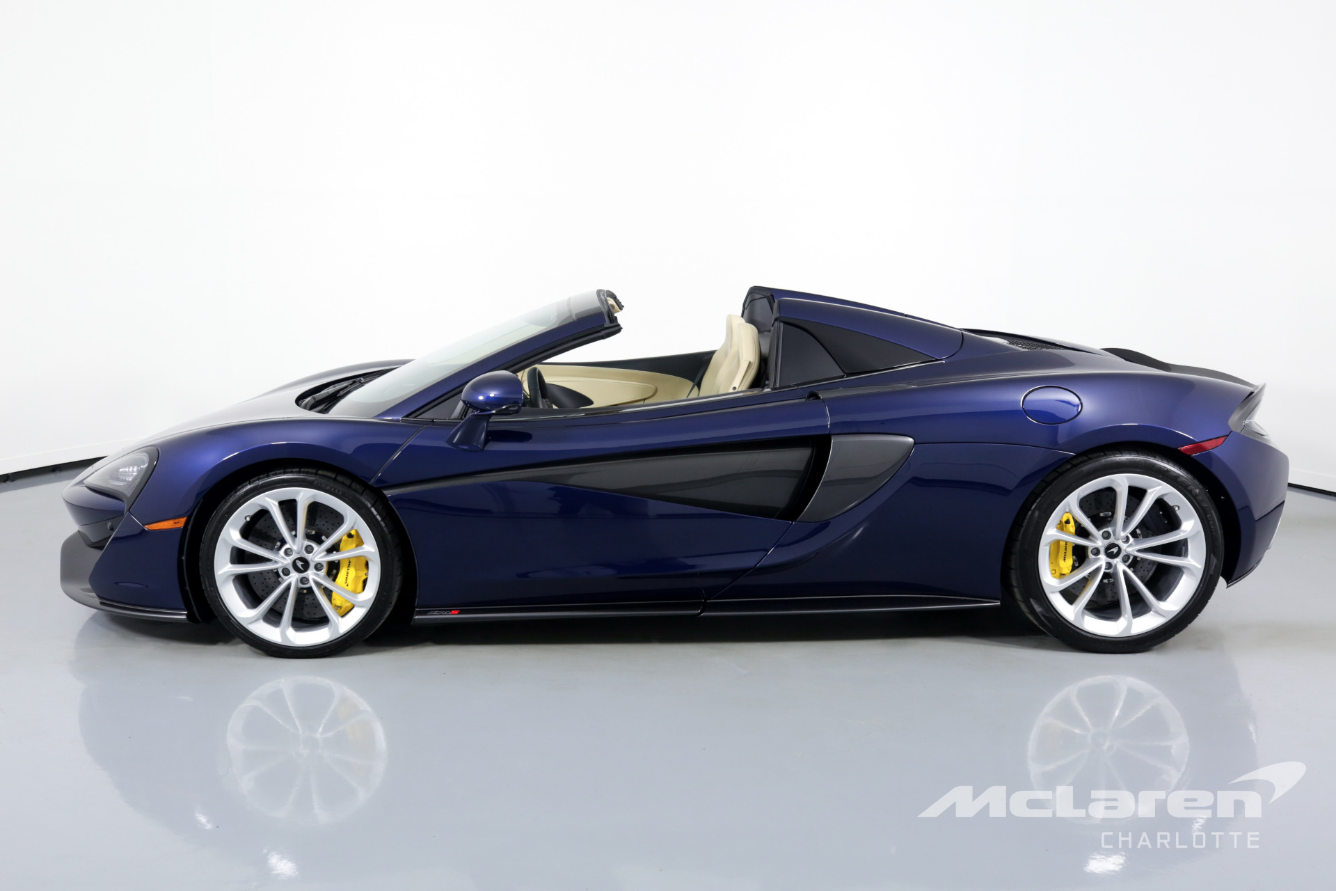 Used 2019 McLaren 570S Spider | Charlotte, NC