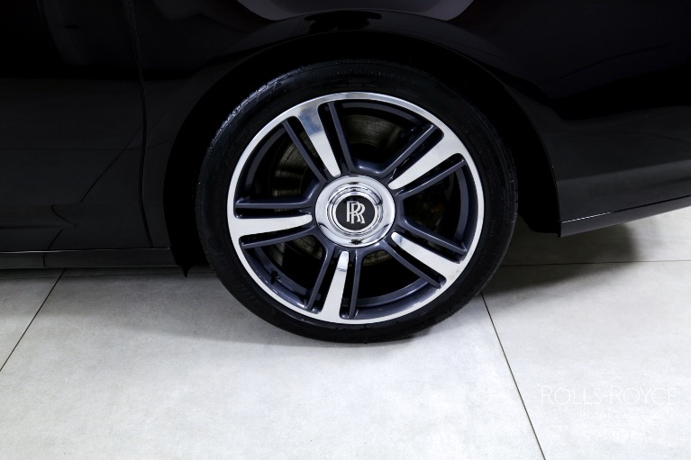 Used-2014-Rolls-Royce-Ghost