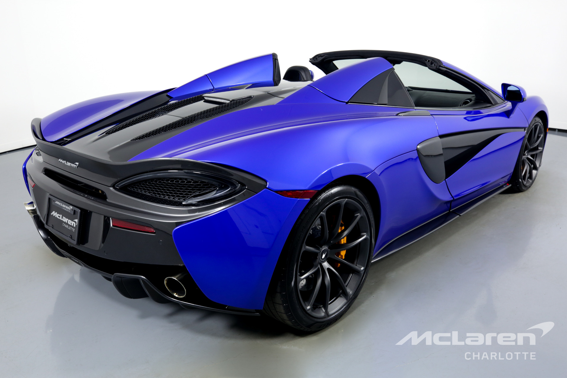 Used 2019 MCLAREN 570S SPIDER | Charlotte, NC