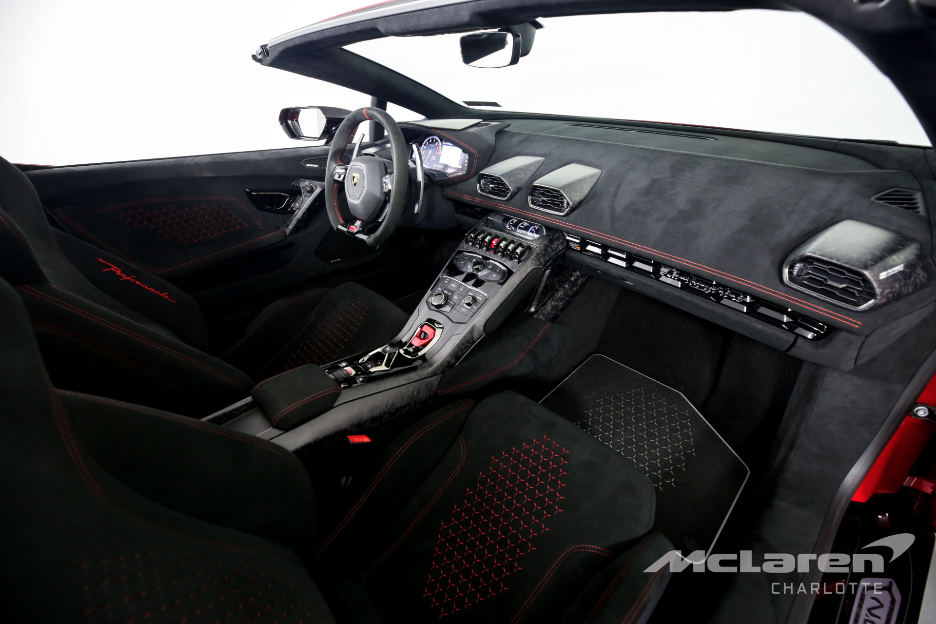 Used 2018 Lamborghini Huracan LP 640-4 Performante Spyder | Charlotte, NC