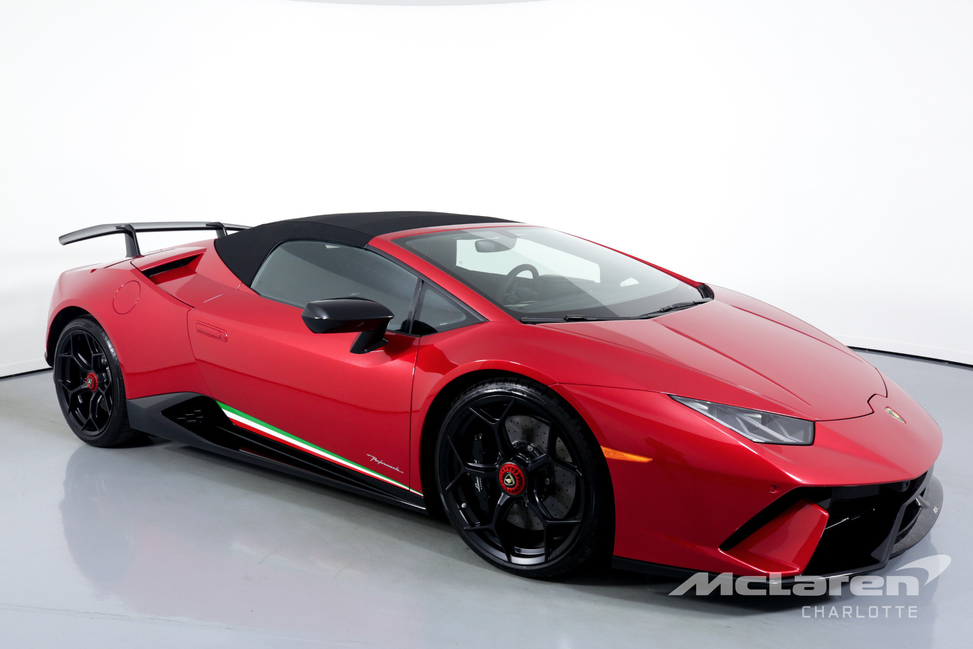 Used 2018 Lamborghini Huracan LP 640-4 Performante Spyder | Charlotte, NC