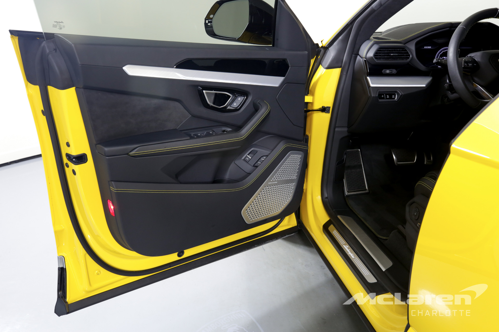 Used 2019 Lamborghini Urus | Charlotte, NC