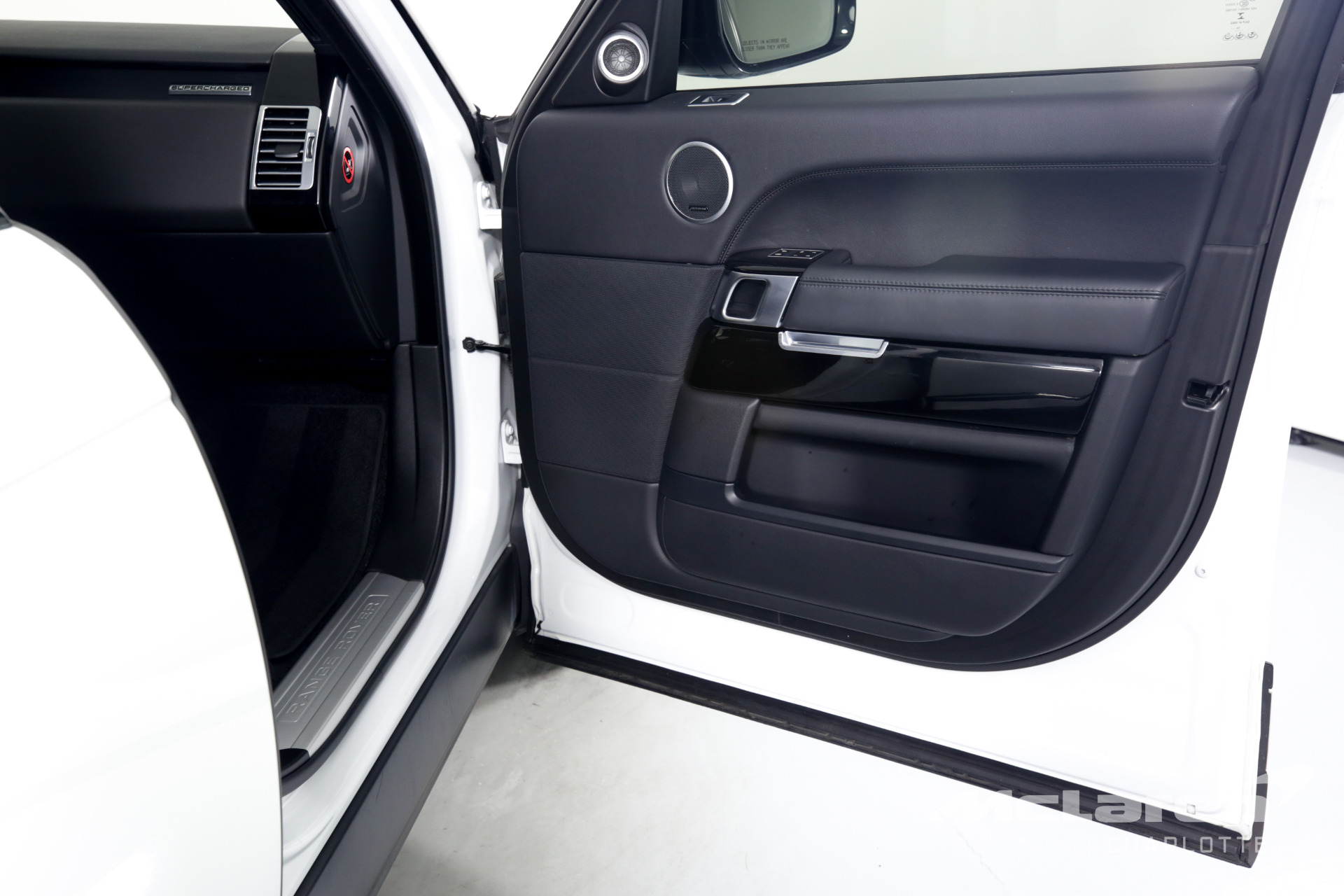 Used 2015 Land Rover Range Rover Supercharged | Charlotte, NC
