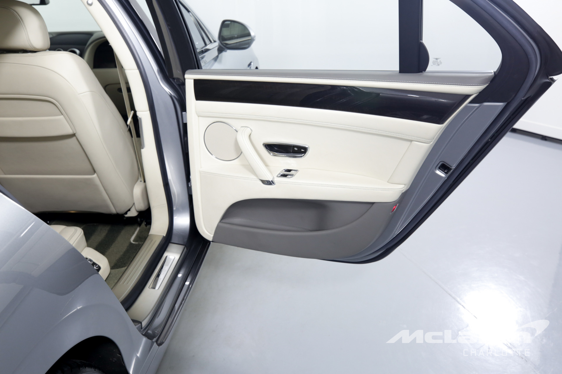 Used 2016 BENTLEY FLYING SPUR W12 | Charlotte, NC