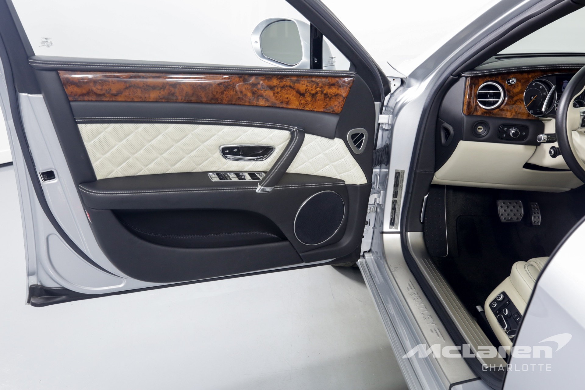 Used 2017 Bentley Flying Spur V8 | Charlotte, NC