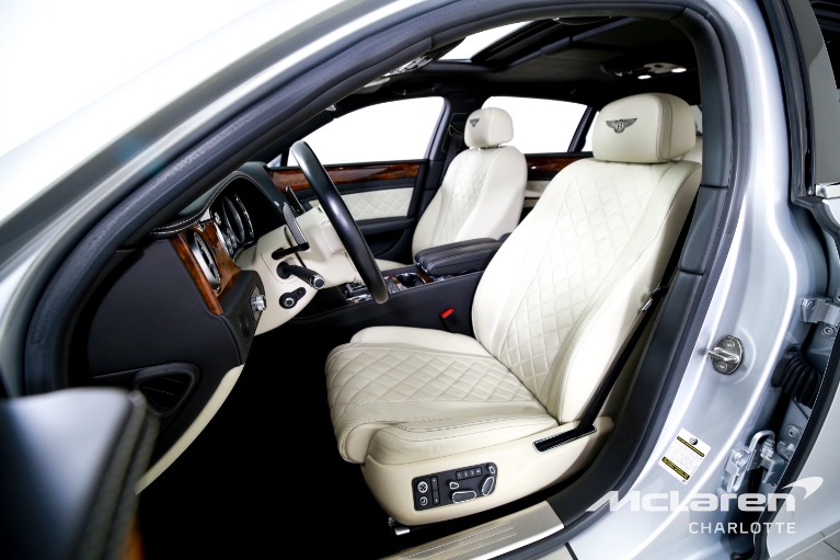 Used-2017-Bentley-Flying-Spur-V8