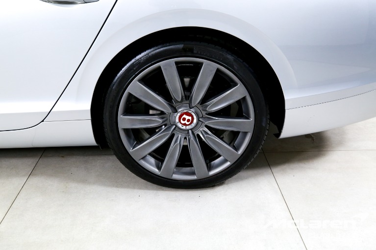 Used-2017-Bentley-Flying-Spur-V8