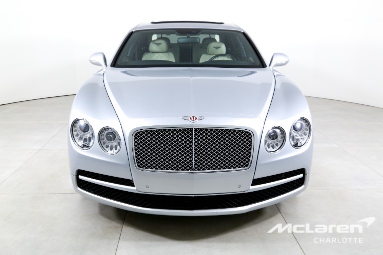 Used-2017-Bentley-Flying-Spur-V8