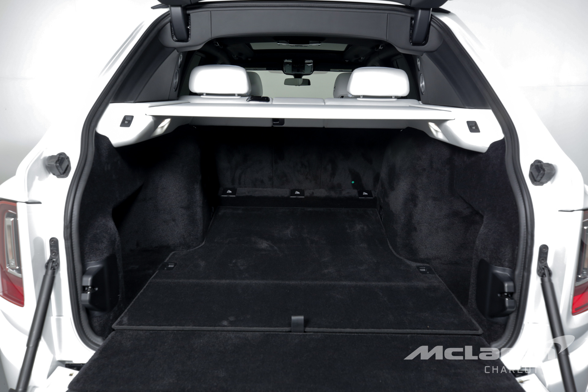 Used 2019 Rolls-Royce Cullinan Base | Charlotte, NC