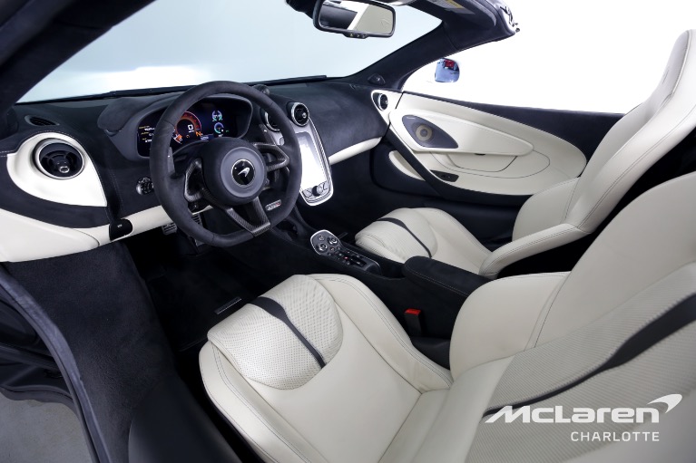 Used-2020-McLaren-570S-Spider