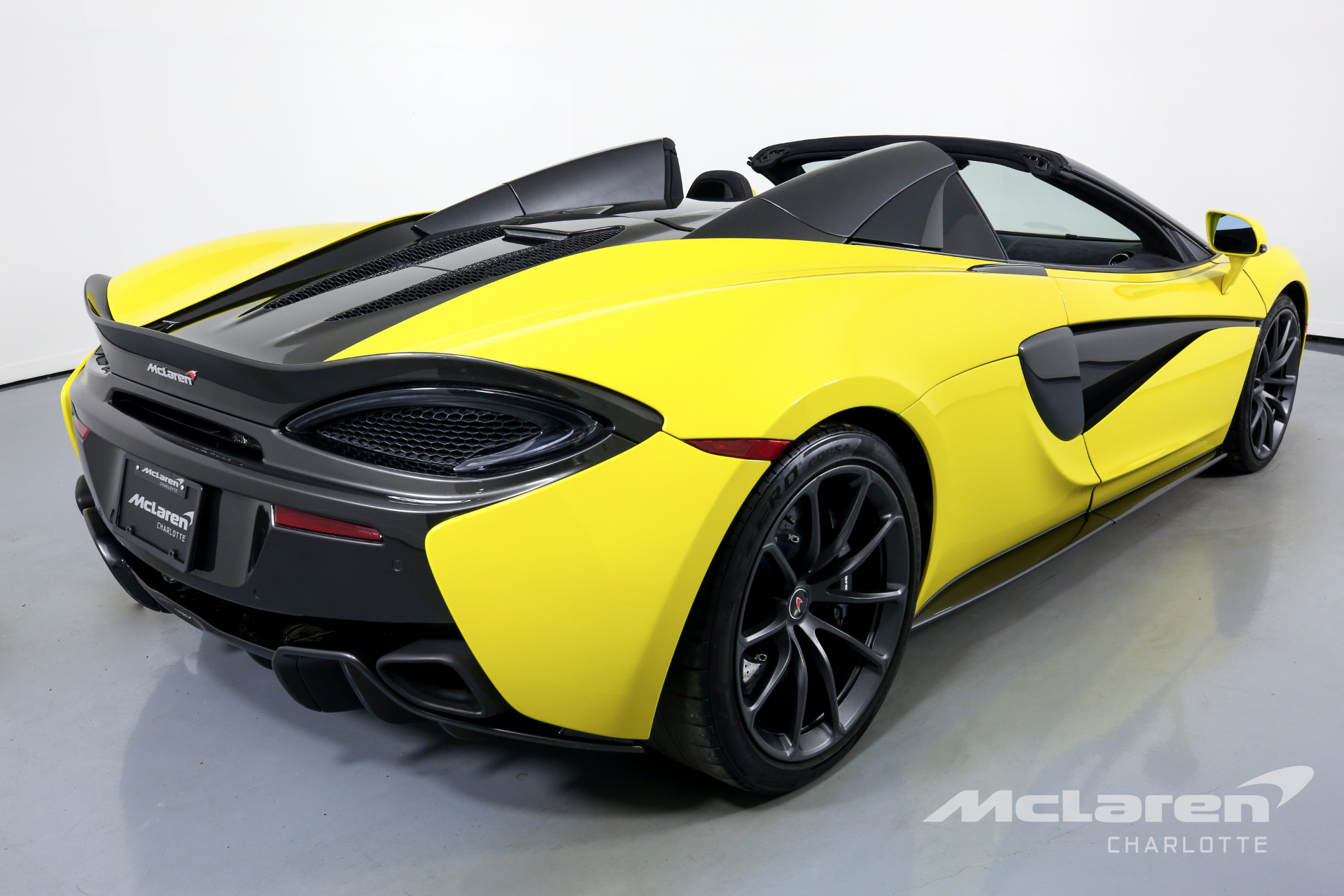 Used 2018 McLaren 570S Spider | Charlotte, NC