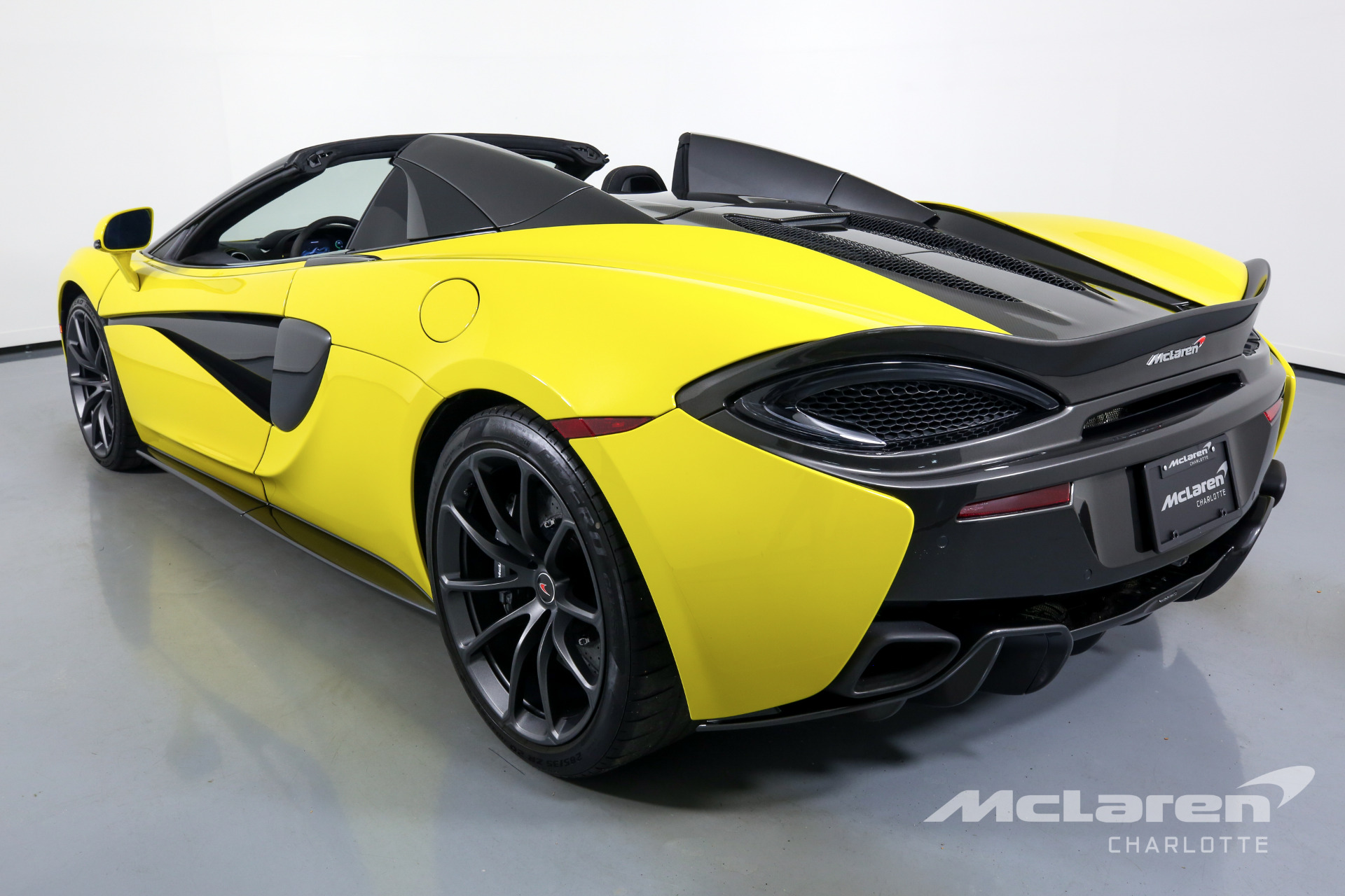 Used 2018 McLaren 570S Spider | Charlotte, NC